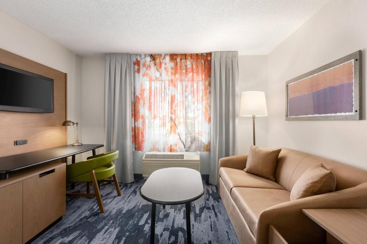 Fairfield Millcreek Mall Hotel Kearsarge