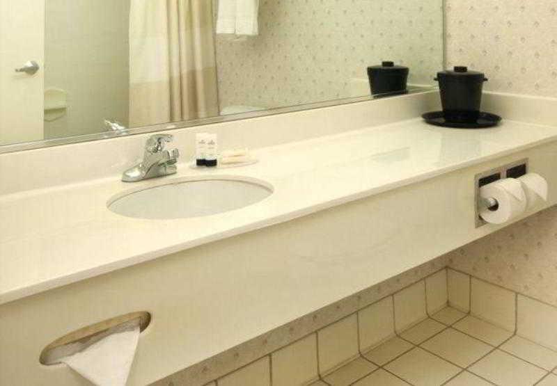 Fairfield Millcreek Mall 3* Kearsarge