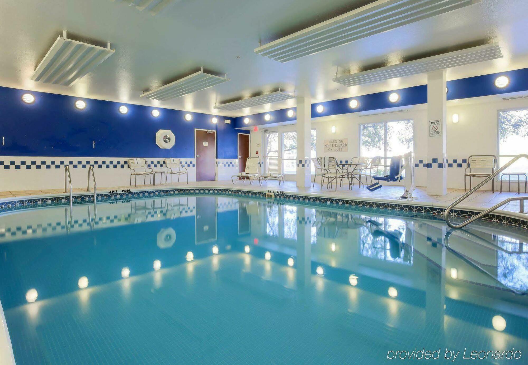 Fairfield Millcreek Mall Hotel