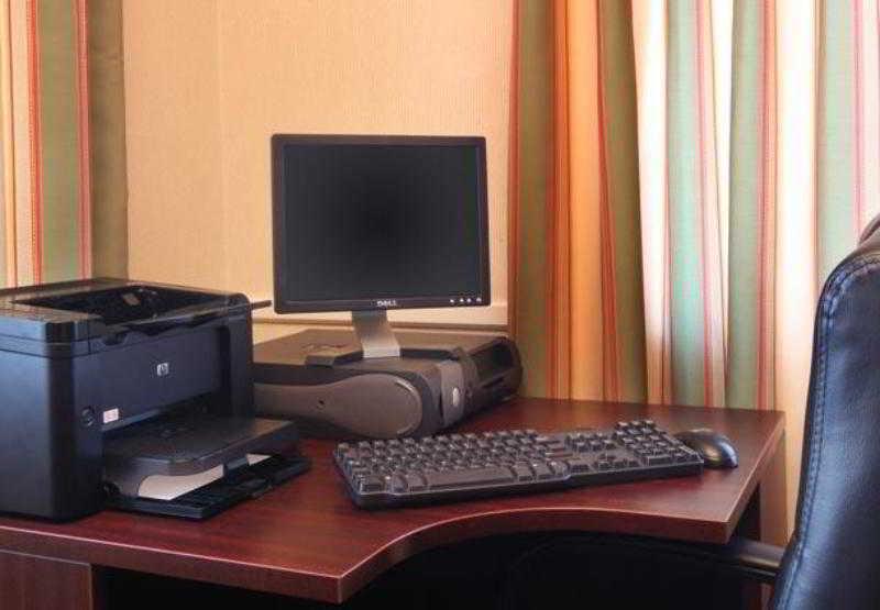 Hotel Fairfield Erie Millcreek Mall Kearsarge